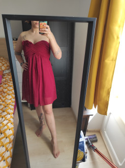 Abendkleid/Hochzeitskleid rot