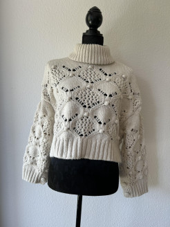 Pull en mailles Zara doux et confortable