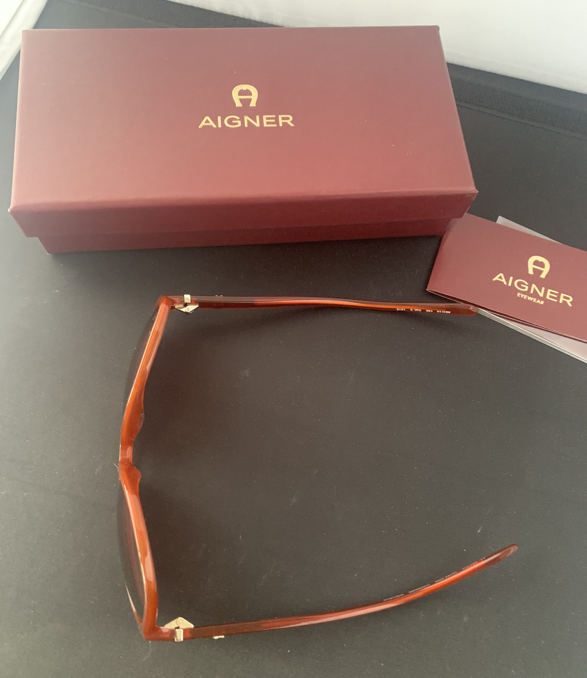 Aigner sunglasses like new Clozen