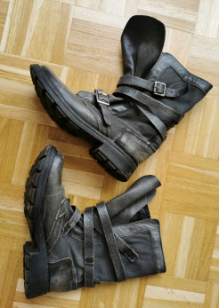 Dark grey boots