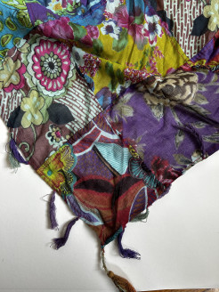 Foulard carré multicolore en coton
