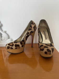 Leather and leopard fur heels - Luciano Padavan