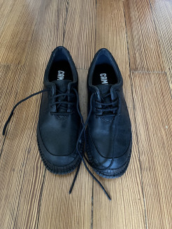 Schwarze Schuhe Camper