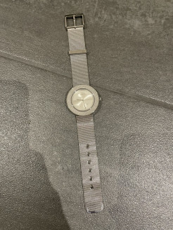 Gucci watch (authentic)