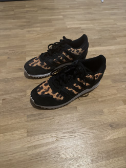 Adidas Leopard