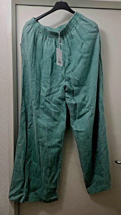 Neue Hose Einheitsgröße 44-48