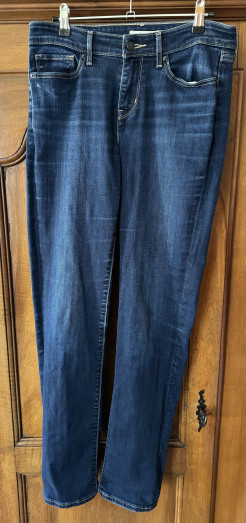 Levi's slim jeans