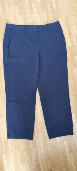 Dark blue trousers