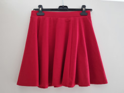 Mid-cut skirt