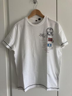 Napapijri white T-shirt