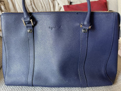 Blaue Tasche