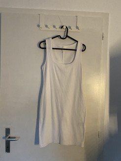 Eng anliegendes Kleid H&M M