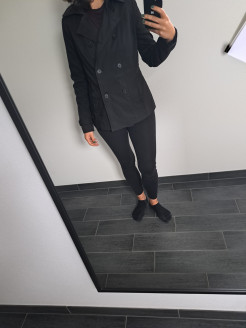 Schwarze Jacke Größe 40