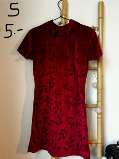 Robe velours rouge