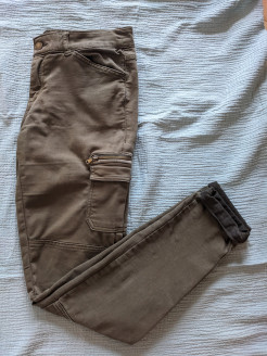 Khaki-Hose