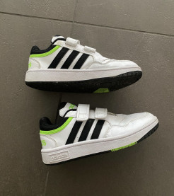 Adidas Sneaker t.31