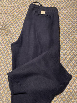 Wide-leg linen trousers
