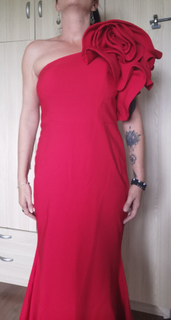 Superbe robe rouge