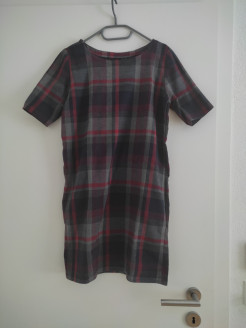 Short checked dress