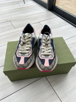 Magnificent Gucci trainers 37 1/2