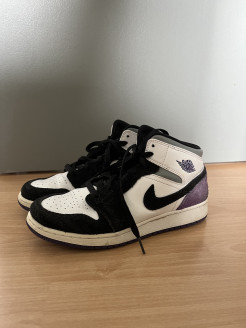 Air Jordan 1 MID SE Purple (violet)