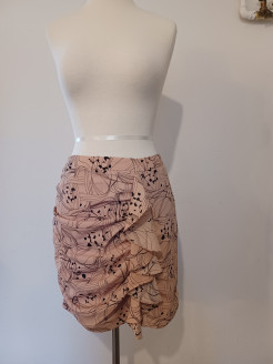 Short skirt, size 38