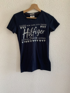 Lightweight navy blue T-shirt