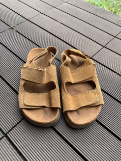 Sandales en cuir Zara