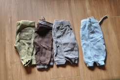 Lot de 4 pantalons garçon taille 6 mois