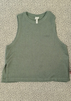 Sleeveless top