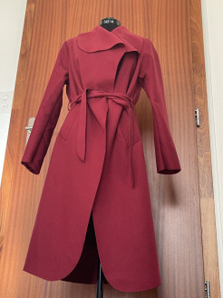 Long manteau bordeaux en feutre