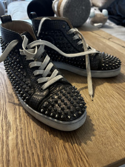 Christian Louboutin shoes 41.5