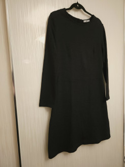 Tunic dress with pockets. Black velvet