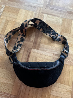 Promod chic leopard banana bag
