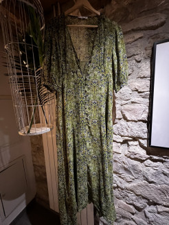 Robe longue fleurie verte