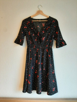 Black mid-length dress with flowers
