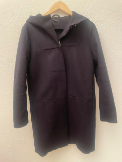 Midnight blue coat by COS