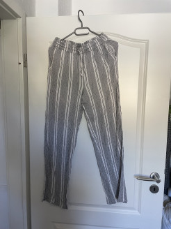 Ruched fabric trousers