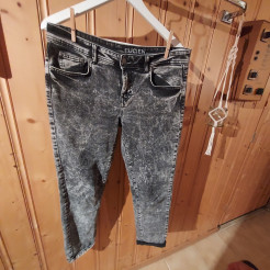 Nice little jeans size 40 promod