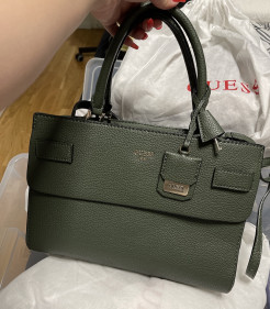 Guess Handtasche khaki