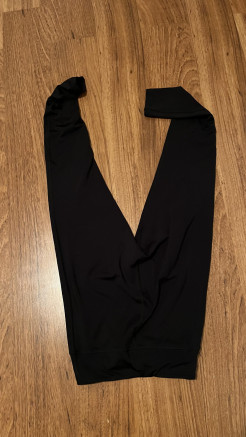 Black leggings