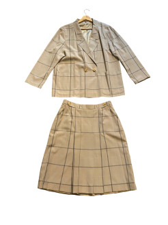 Skirt suit set