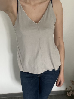 Velvet-effect grey top