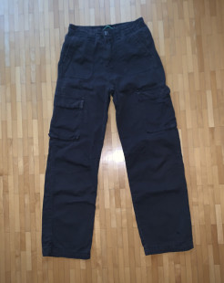 Pantalon cargo gris foncé taille 34 Stradivarius