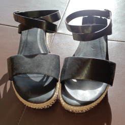 Sandalette