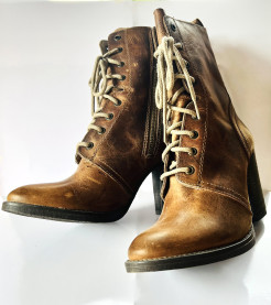 Vintage style boots