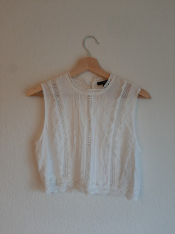 Crop-top en dentelle blanc