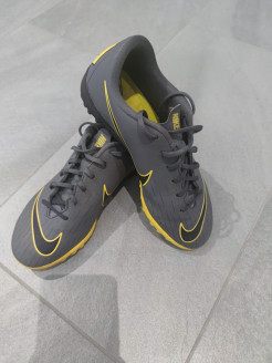 Chaussures de Foot Nike