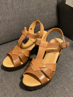 high-heeled leather sandals