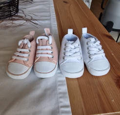 2 pairs of trainers 3-6 months